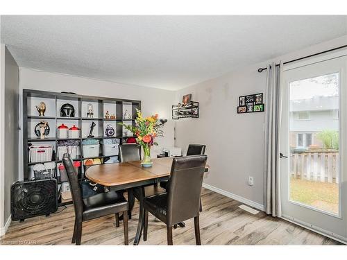 72-180 Marksam Road, Guelph, ON - Indoor Photo Showing Dining Room