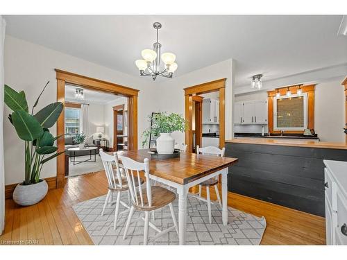 28 Blair Road, Cambridge, ON - Indoor Photo Showing Dining Room