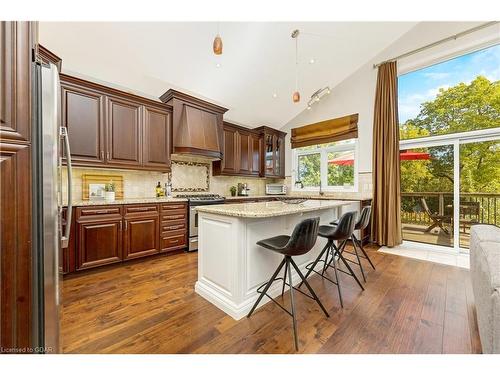 265 Millview Court, Rockwood, ON - Indoor Photo Showing Kitchen