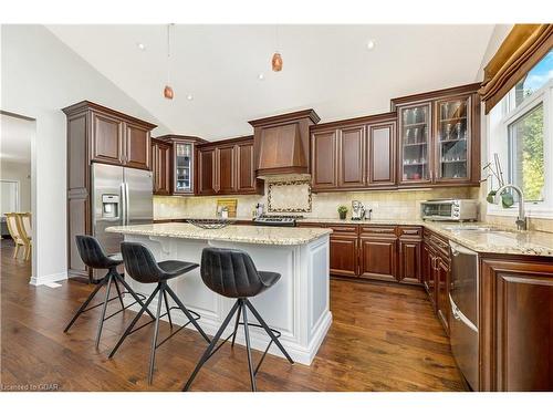 265 Millview Court, Rockwood, ON - Indoor Photo Showing Kitchen With Upgraded Kitchen