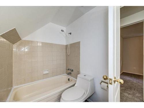 778 Scottsdale Drive, Guelph, ON - Indoor Photo Showing Bathroom