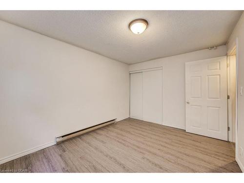 778 Scottsdale Drive, Guelph, ON - Indoor Photo Showing Other Room