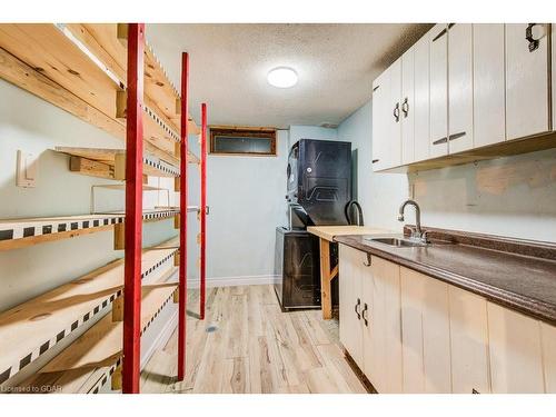 778 Scottsdale Drive, Guelph, ON - Indoor Photo Showing Kitchen With Double Sink