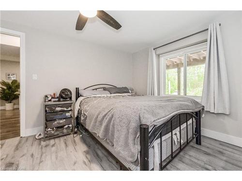 78 Gibbons Drive, Fergus, ON - Indoor Photo Showing Bedroom