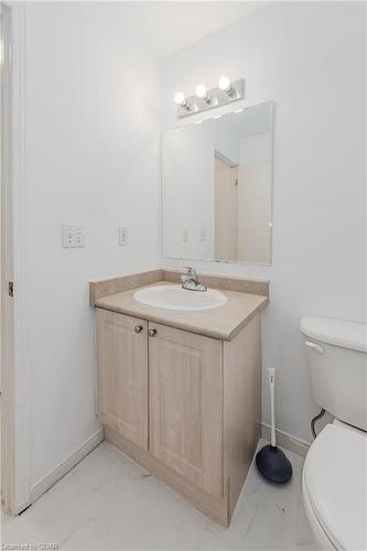 4 Darling Crescent, Guelph, ON - Indoor Photo Showing Bathroom