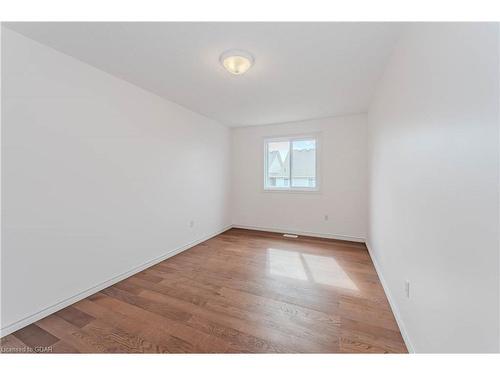 4 Darling Crescent, Guelph, ON - Indoor Photo Showing Other Room