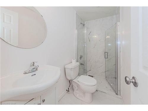 4 Darling Crescent, Guelph, ON - Indoor Photo Showing Bathroom