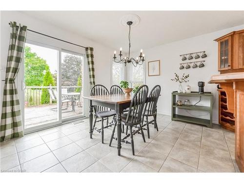 115 Andrews Dr W, Drayton, ON - Indoor Photo Showing Dining Room