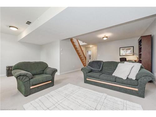 115 Andrews Dr W, Drayton, ON - Indoor Photo Showing Living Room