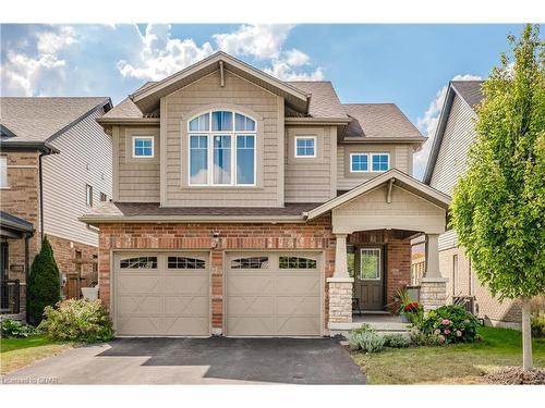 61 Aberdeen Street, Fergus, ON - Outdoor With Facade