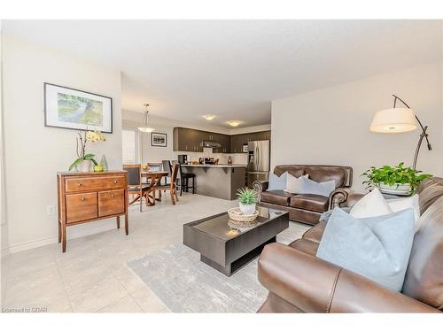 61 Aberdeen Street, Fergus, ON - Indoor Photo Showing Living Room