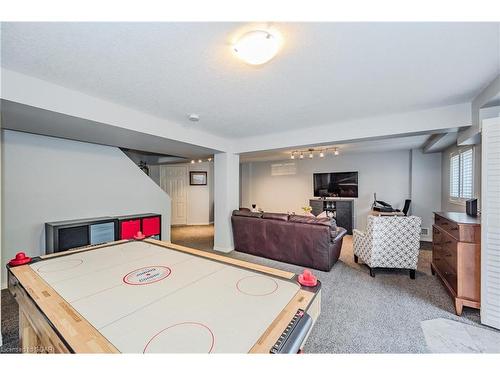 327 Starwood Drive, Guelph, ON - Indoor