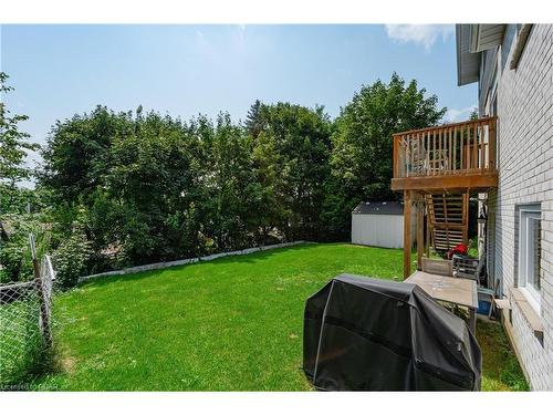 104 Pinnacle Crescent, Guelph, ON - Outdoor With Backyard