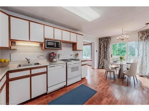 173-295 Water Street, Guelph, ON - Indoor Photo Showing Kitchen