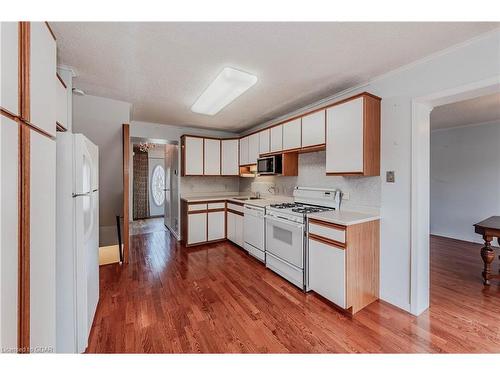 173-295 Water Street, Guelph, ON - Indoor Photo Showing Kitchen