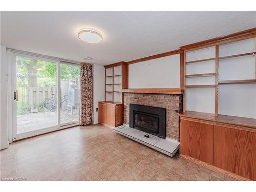 173-295 Water Street, Guelph, ON - Indoor Photo Showing Living Room With Fireplace