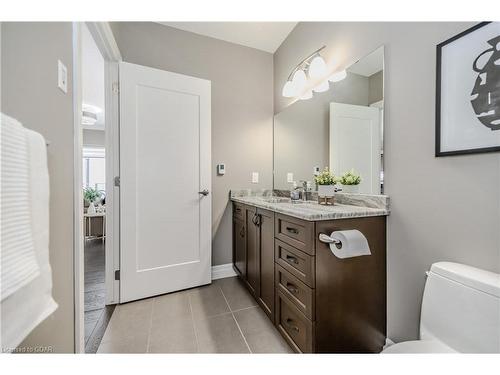 1802-160 Macdonell Street, Guelph, ON - Indoor Photo Showing Bathroom