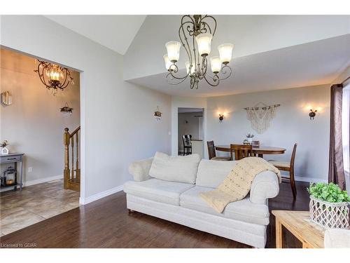 132 Schmidt Drive, Arthur, ON - Indoor Photo Showing Living Room