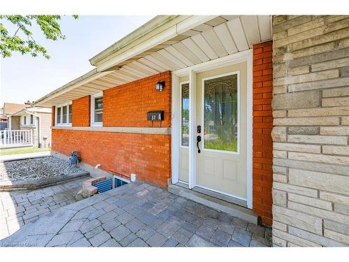 31 Sharon Avenue, Welland, ON - Outdoor With Deck Patio Veranda With Exterior