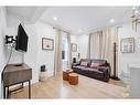 11 Mansion Street, Kitchener, ON  - Indoor Photo Showing Living Room 