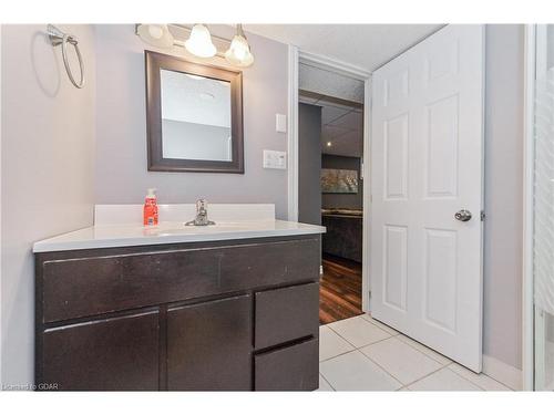 503 Victoria Street, Elora, ON - Indoor Photo Showing Bathroom