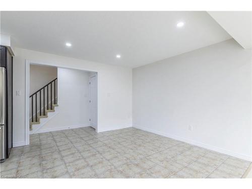 7 Goldenview Drive, Guelph, ON - Indoor Photo Showing Other Room