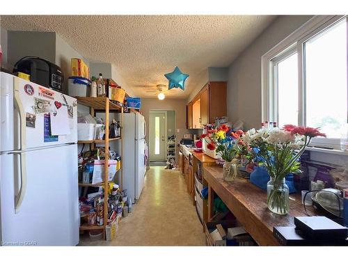 121 Conroy Crescent, Guelph, ON - Indoor Photo Showing Dining Room