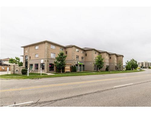 202-904 Paisley Road, Guelph, ON 