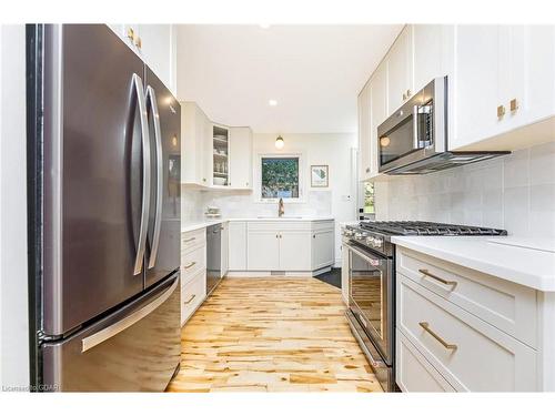 302 Kathleen Street, Guelph, ON - Indoor Photo Showing Kitchen