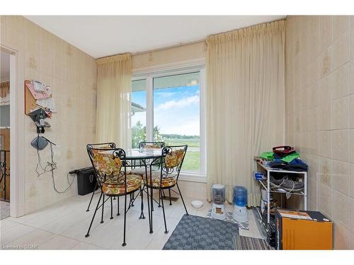 9110 10 Line, Halton Hills, ON - Indoor Photo Showing Dining Room