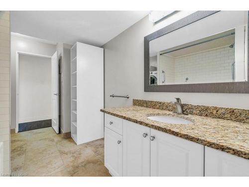 606-55 Yarmouth Street, Guelph, ON - Indoor Photo Showing Bathroom