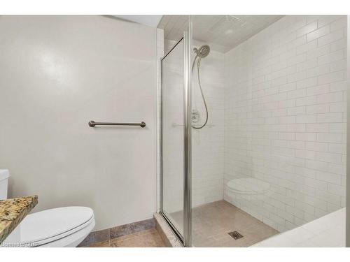 606-55 Yarmouth Street, Guelph, ON - Indoor Photo Showing Bathroom