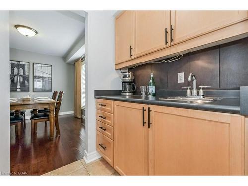 89 Law Drive, Guelph, ON - Indoor Photo Showing Kitchen