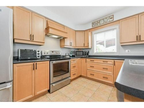 89 Law Drive, Guelph, ON - Indoor Photo Showing Kitchen