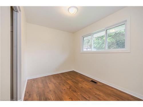 238 Cedar Street, Cambridge, ON - Indoor Photo Showing Other Room