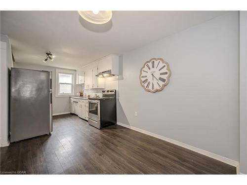 38 Huron Street, Guelph, ON - Indoor Photo Showing Kitchen