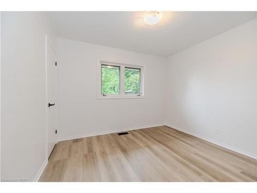 142 Renfield Street, Guelph, ON - Indoor Photo Showing Other Room