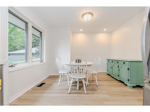 142 Renfield Street, Guelph, ON - Indoor Photo Showing Dining Room