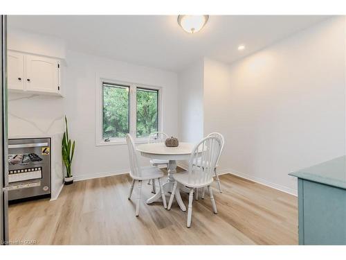 142 Renfield Street, Guelph, ON - Indoor Photo Showing Dining Room