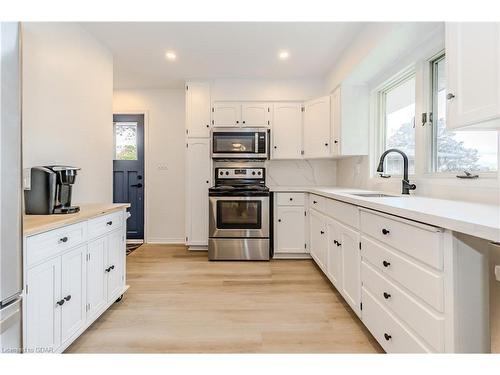 142 Renfield Street, Guelph, ON - Indoor Photo Showing Kitchen