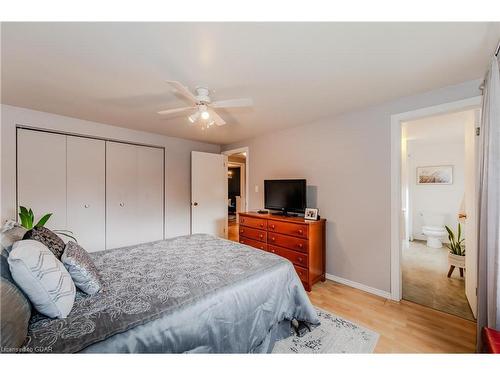 4 Canary Court, Elmira, ON - Indoor Photo Showing Bedroom