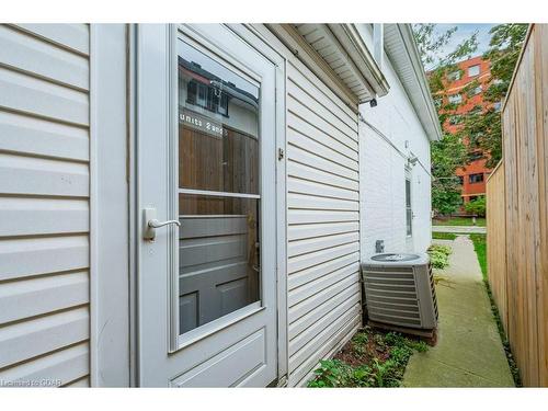 11 Mansion Street, Kitchener, ON 