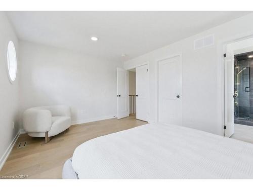 161 Jack'S Way, Mount Forest, ON - Indoor Photo Showing Bedroom