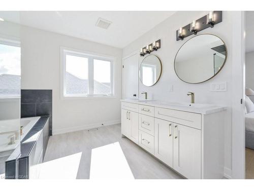 161 Jack'S Way, Mount Forest, ON - Indoor Photo Showing Bathroom