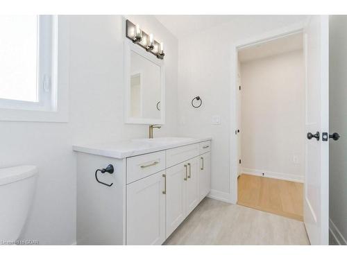 161 Jack'S Way, Mount Forest, ON - Indoor Photo Showing Bathroom