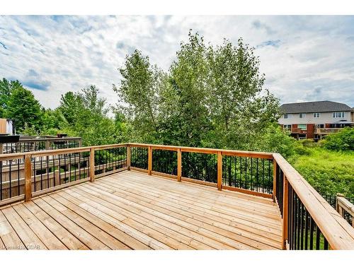 19-105 Bard Boulevard, Guelph, ON - Outdoor With Exterior