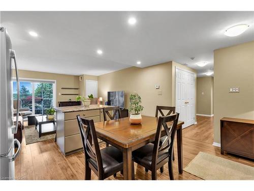 204-345 Fisher Mills Road, Cambridge, ON - Indoor Photo Showing Dining Room