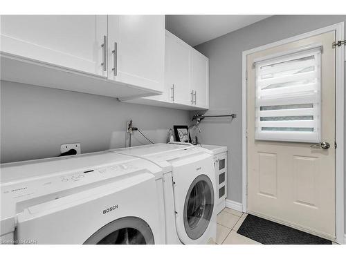 11 Tanager Drive, Guelph, ON - Indoor Photo Showing Laundry Room