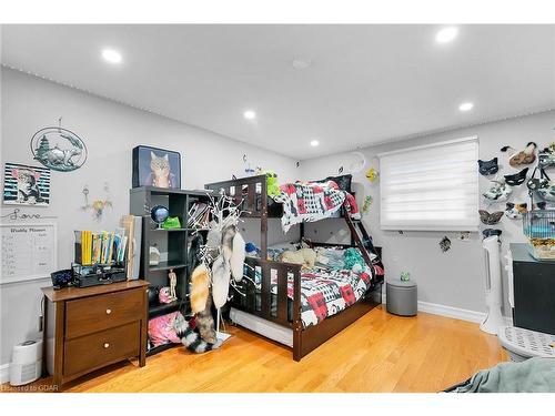 11 Tanager Drive, Guelph, ON - Indoor Photo Showing Bedroom