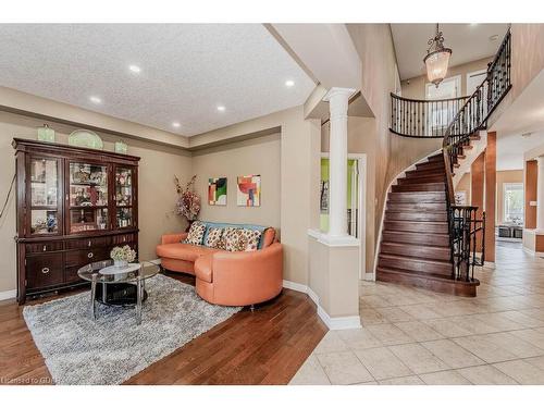 6 Westra Drive, Guelph, ON - Indoor